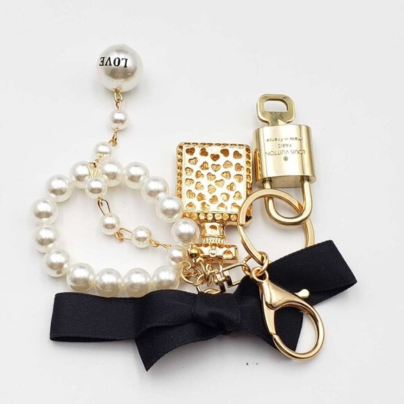 100% Auth Louis Vuitton Lock & Key with unbranded Bagcharm, Keycharm, Keychain - Picture 7 of 7